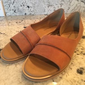 Lucky Brand Fentin Flat Sandals open Toe Flats 8